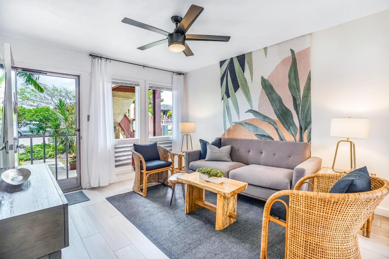 Village Manor A12 Капаа Екстериор снимка